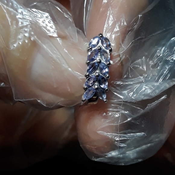 Genuine Tanzanite Gemstone Earrings U5
